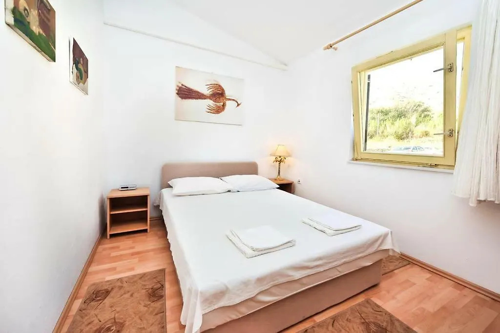 4 Adriatic Apartment Pag Pag Town